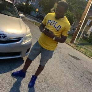 Meet your Posher, Lewis